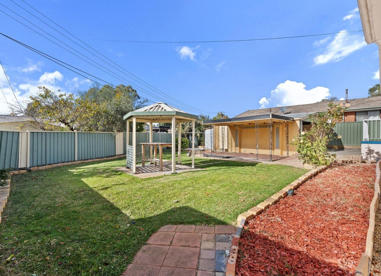 Screenshot_14-5-2025_1188_www.allhomes.com.au